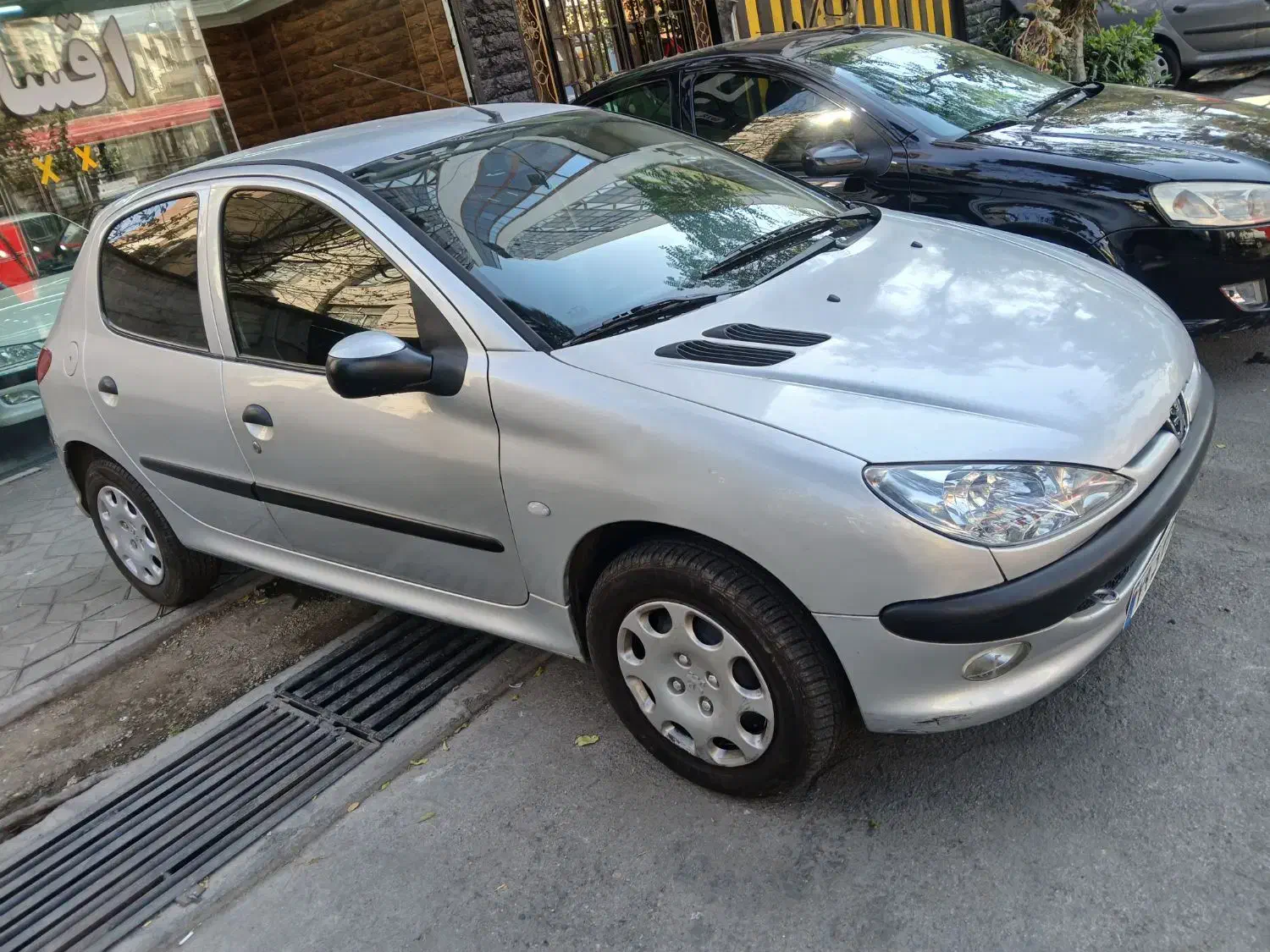 پژو 206 تیپ 5 - 1392