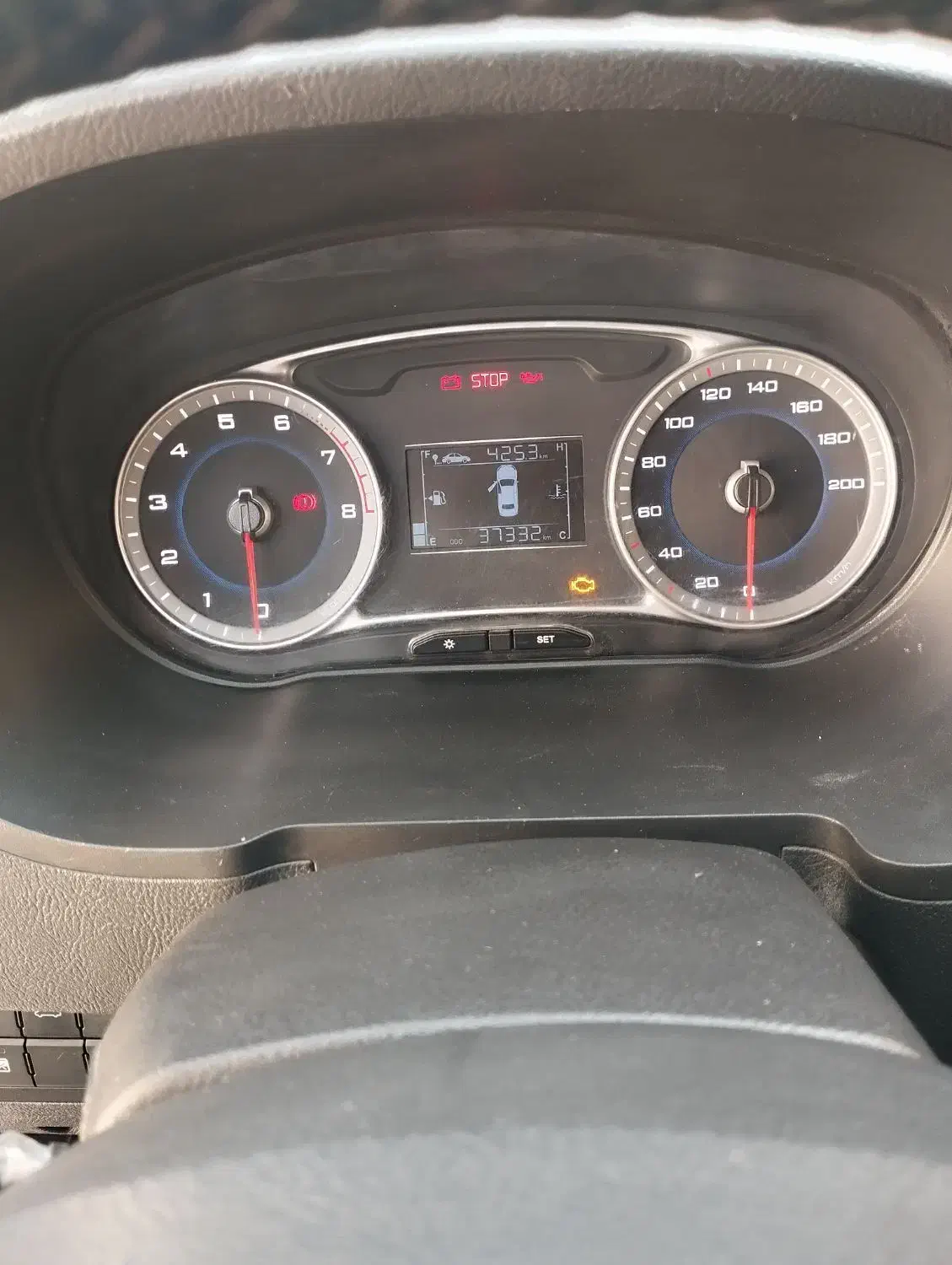 کوییک R دنده‌ای - 1402