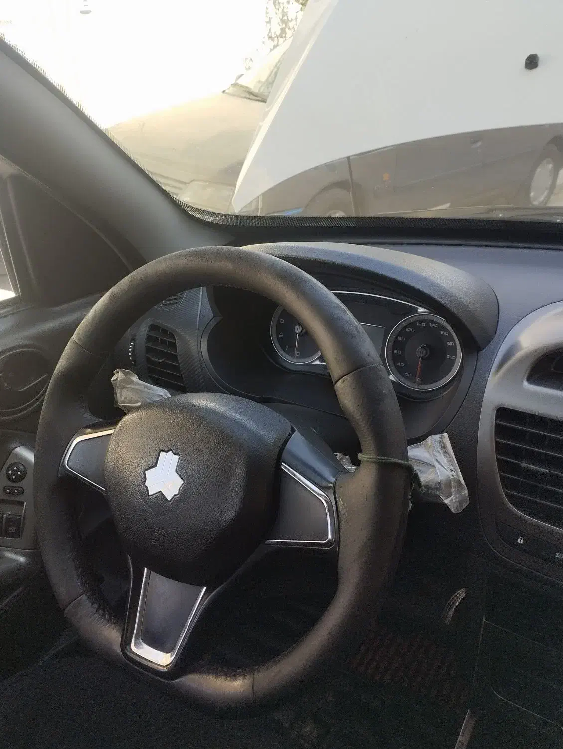 کوییک R دنده‌ای - 1402