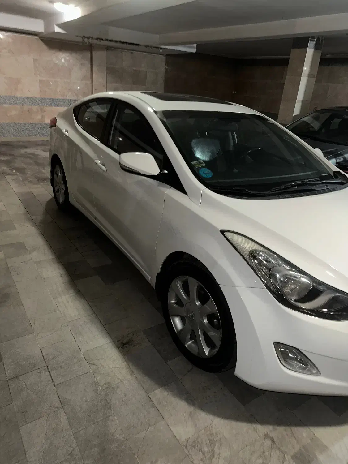 هیوندای النترا 1.8 لیتر - 2014