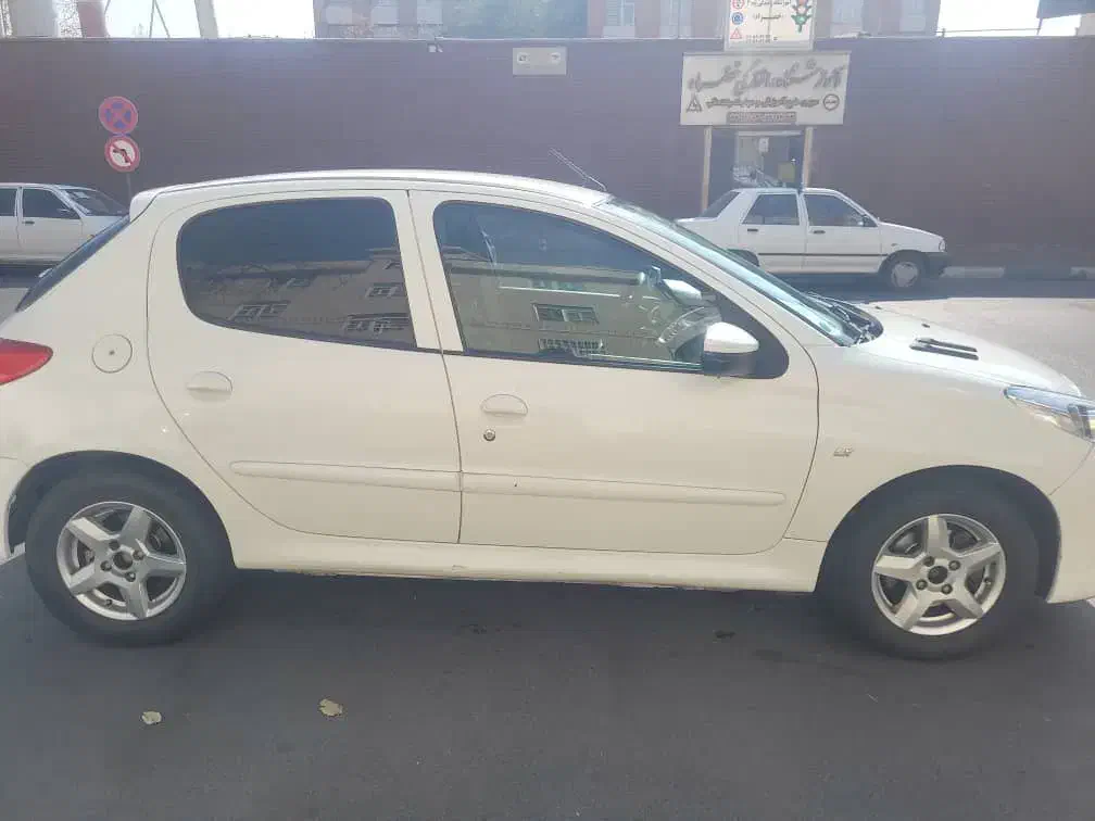 پژو 207 دنده‌ای فرمان هیدرولیک - 1396