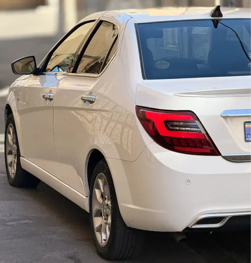 دنا پلاس توربو اتوماتیک - 1401