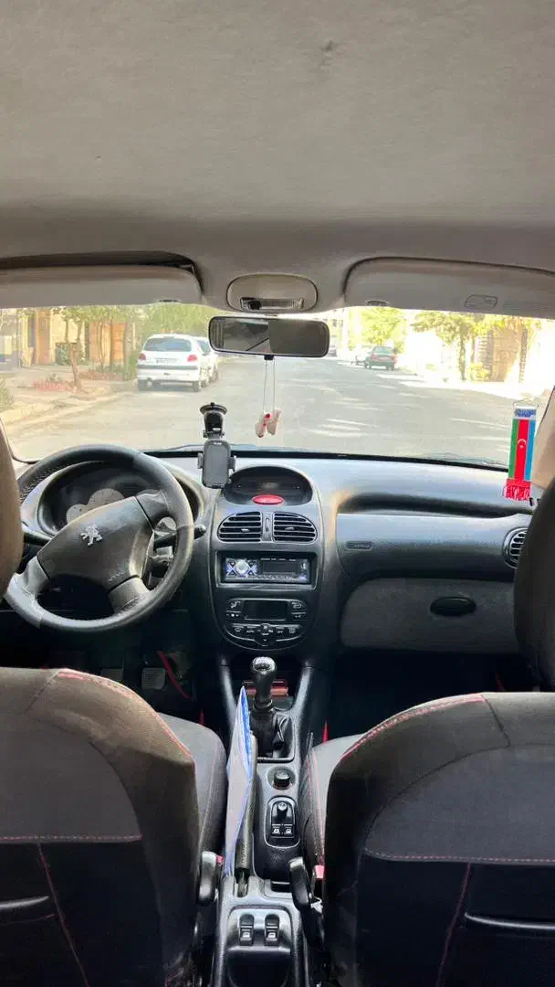 پژو 206 تیپ 5 - 1390