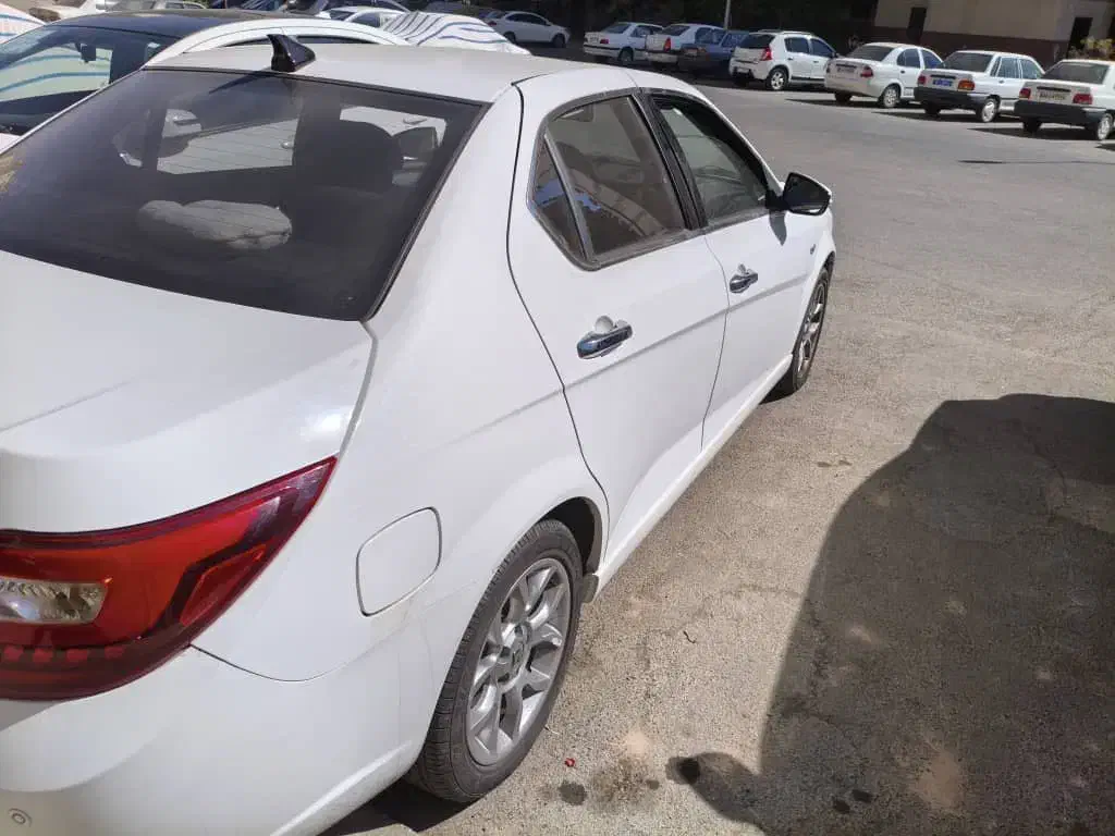 دنا پلاس توربو اتوماتیک - 1400