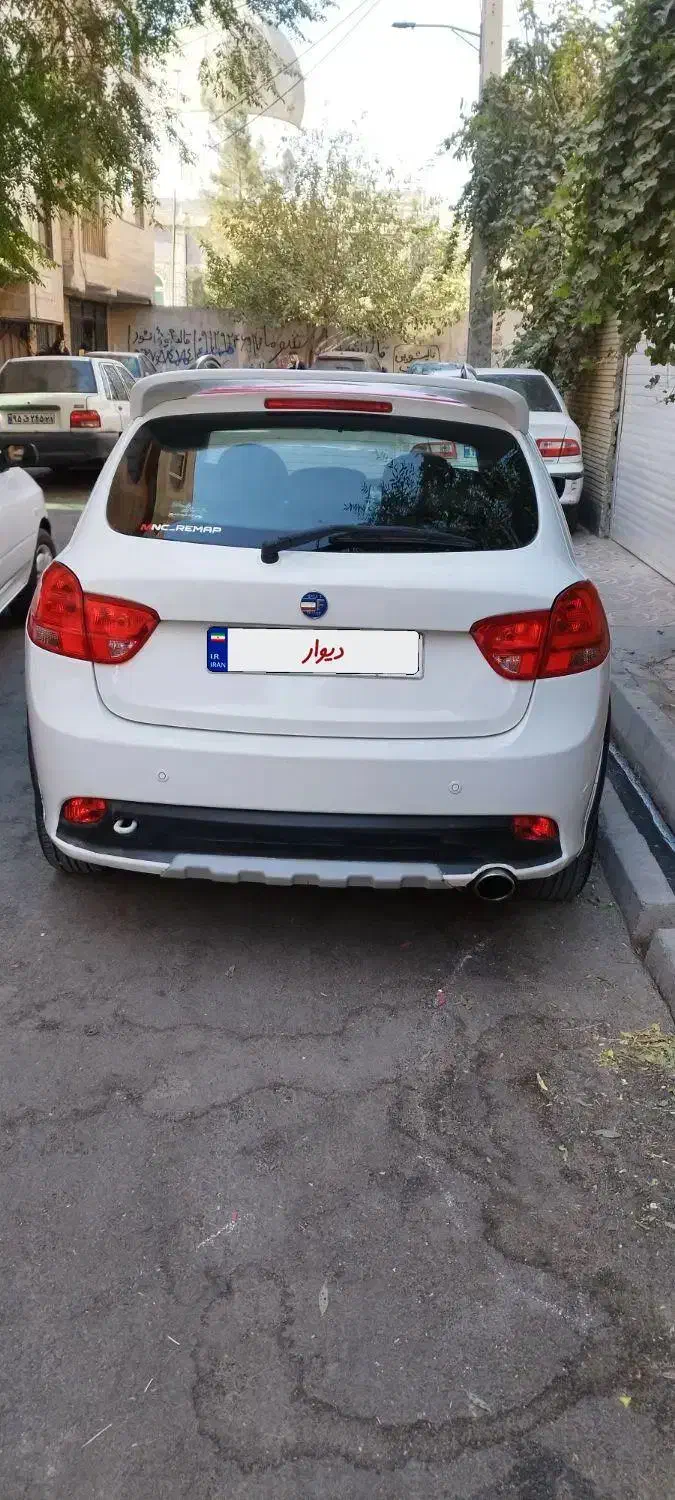 کوییک R دنده‌ای - 1401