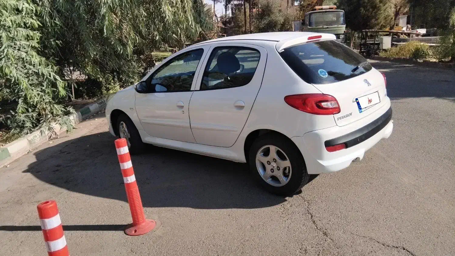 پژو 207 اتوماتیک TU5P - 1403