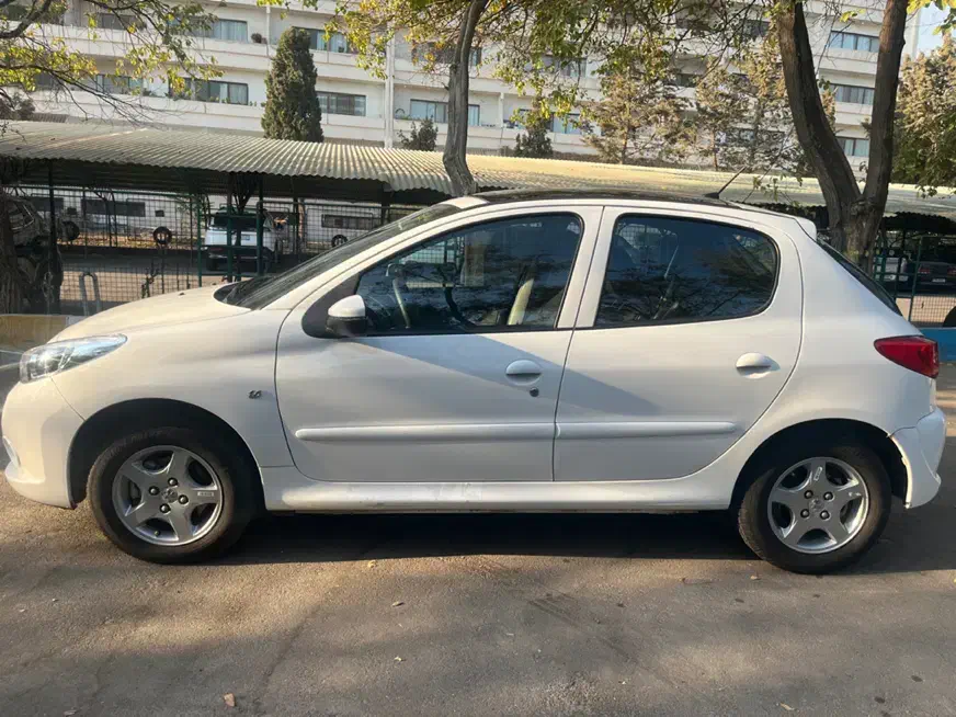 پژو 207 پانوراما دنده‌ای - 1403