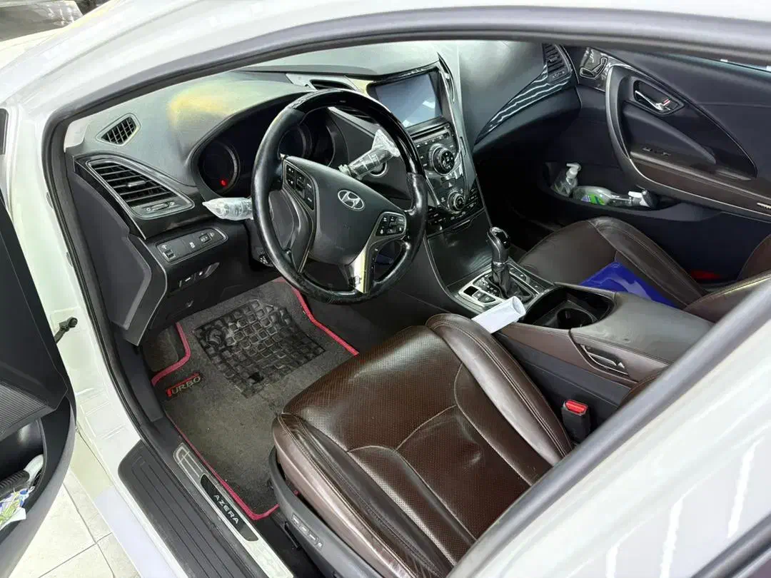 هیوندای آزرا (گرنجور) 3000cc - 2013