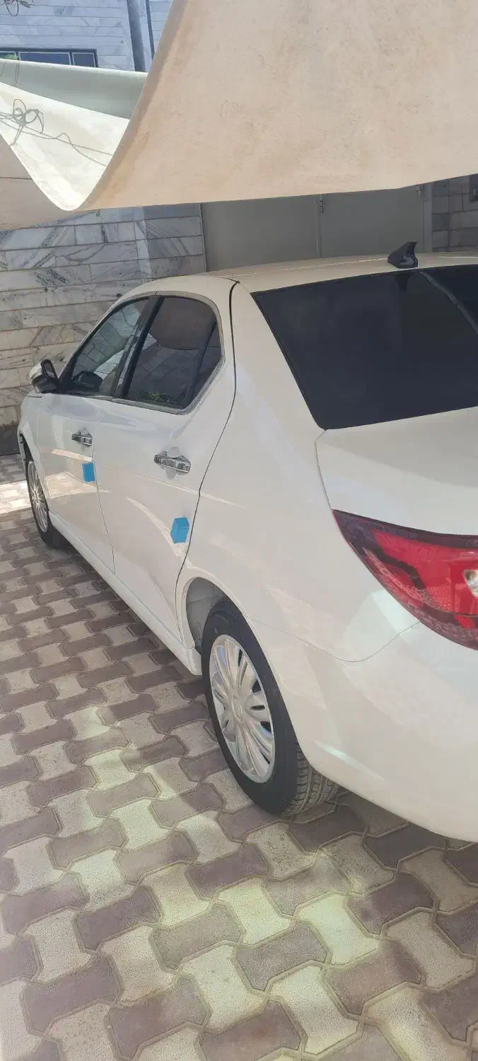 دنا پلاس ۵ دنده EF7 - 1404