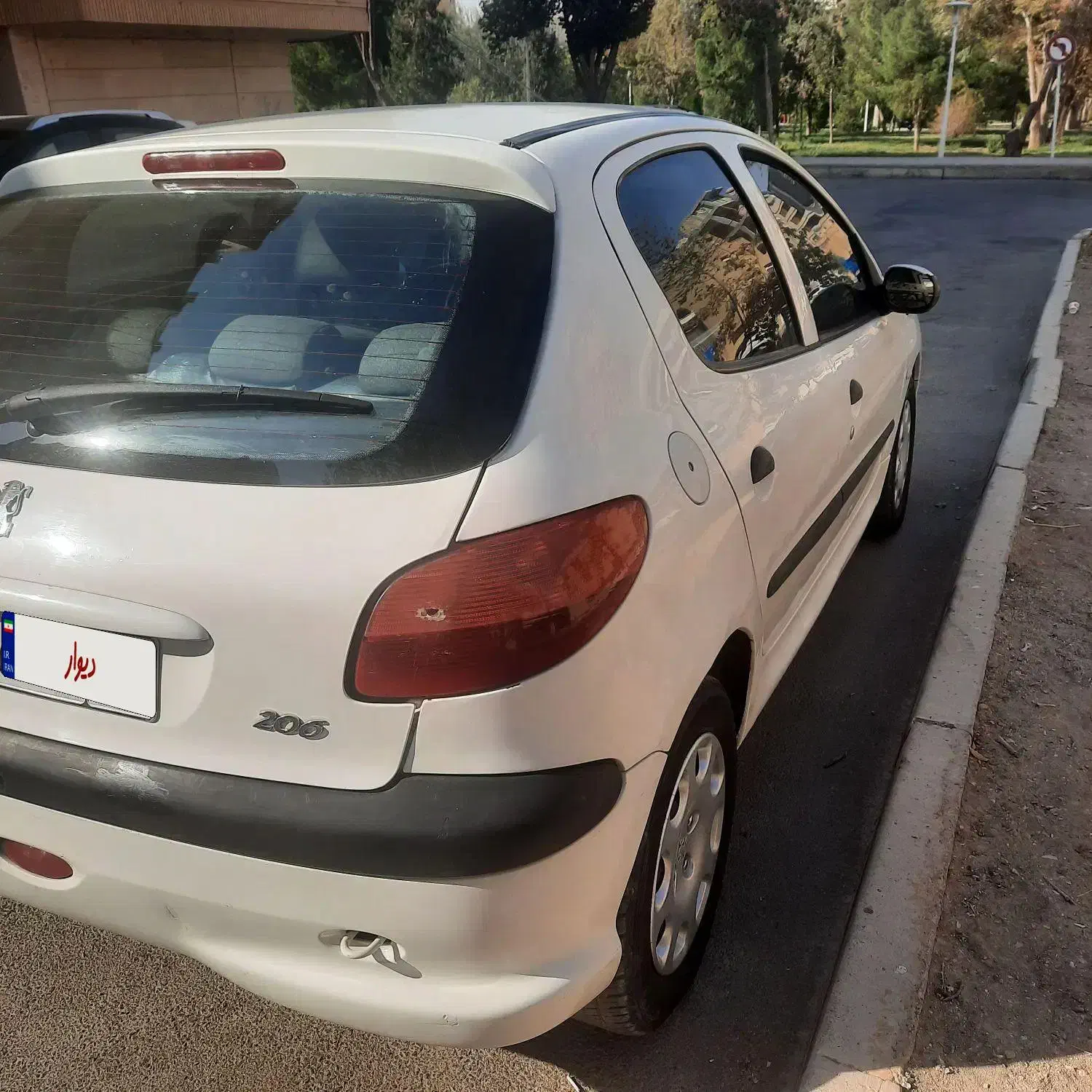 پژو 206 تیپ 3 - 1388