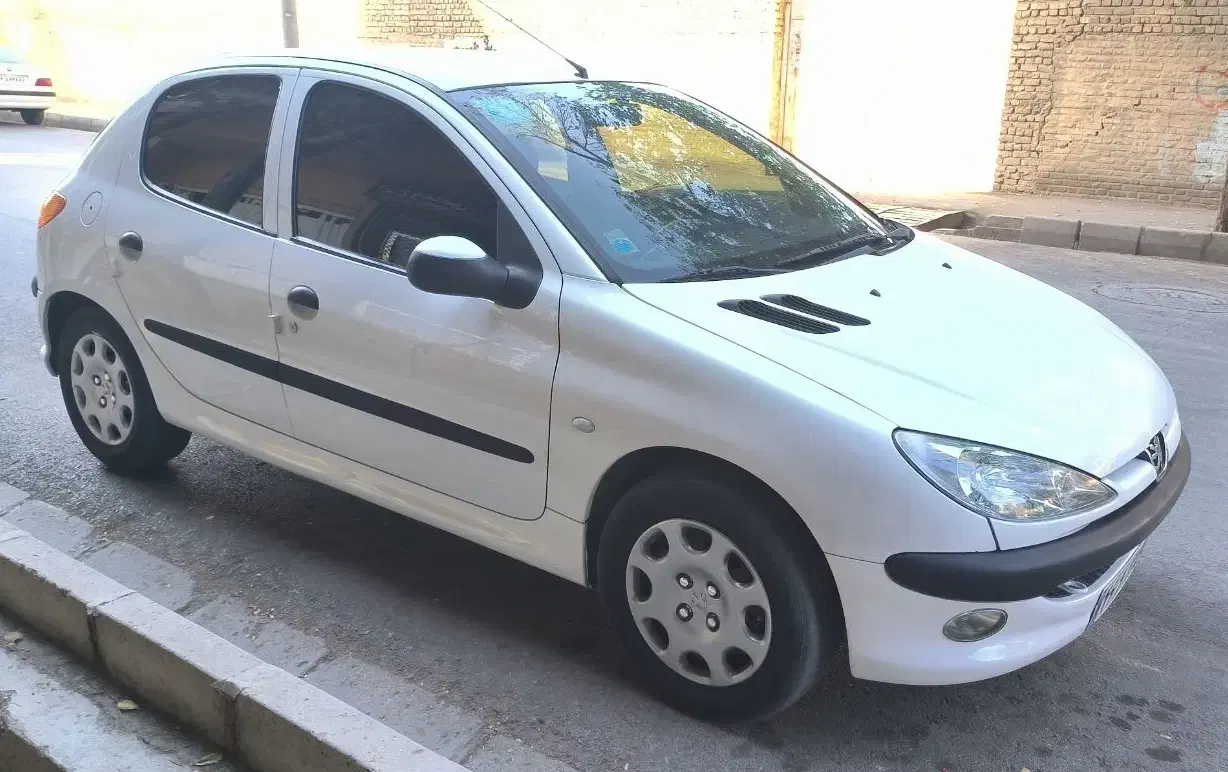 پژو 206 تیپ 2 - 1396