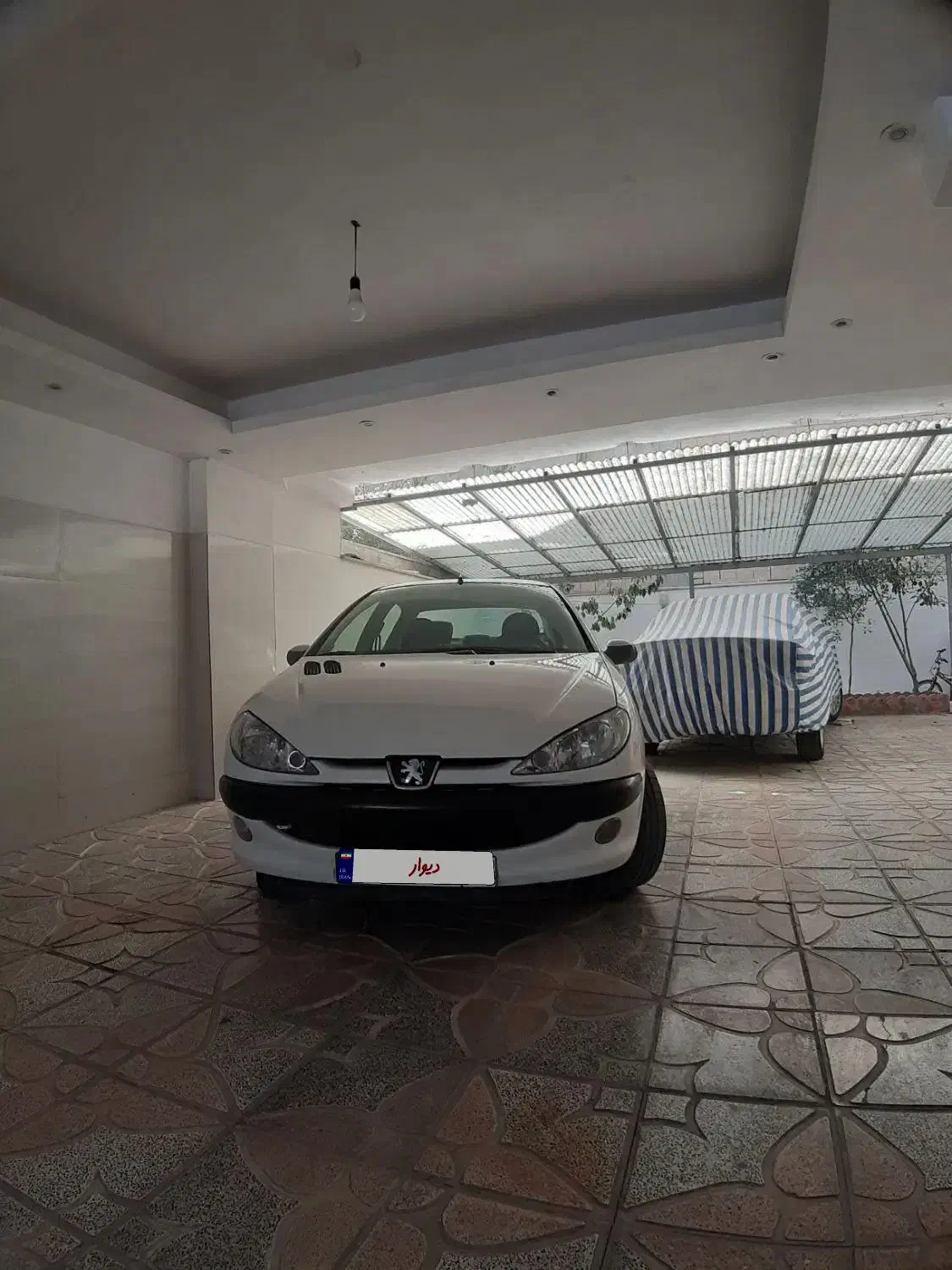 پژو ۲۰۶ صندوق دار v8 - 1393