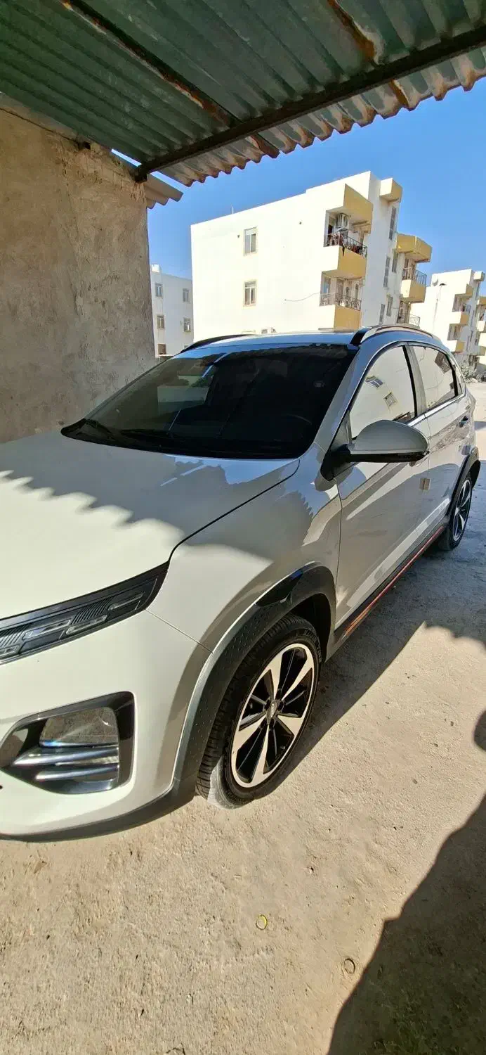 ام وی ام X33 دنده‌ای ساده - 1403