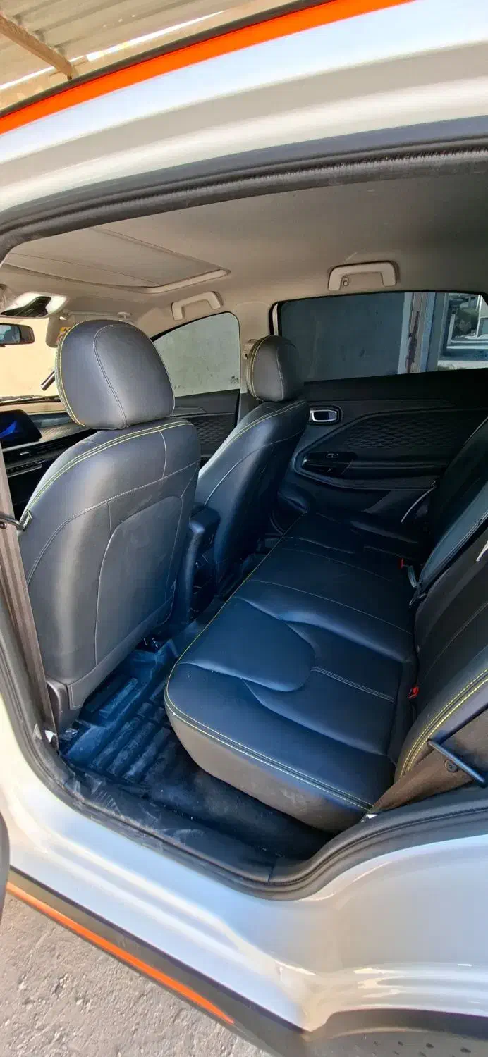 ام وی ام X33 دنده‌ای ساده - 1403