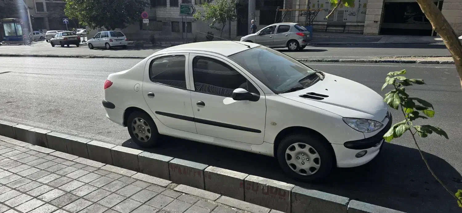 پژو ۲۰۶ صندوق دار v8 - 1399