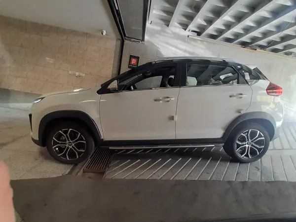 ام وی ام X22 پرو دنده‌ای - 1404