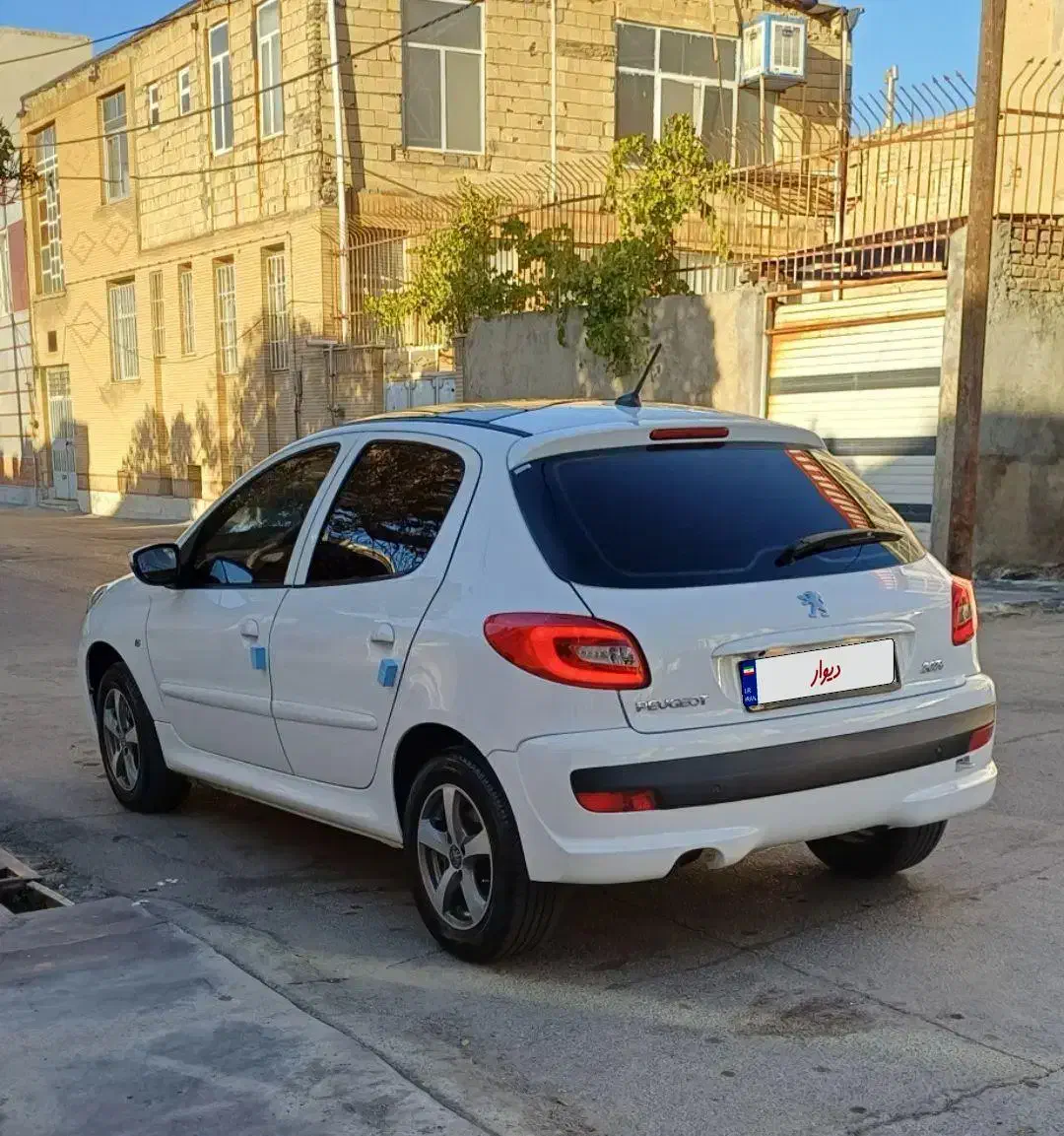 پژو 207 پانوراما دنده‌ای - 1402