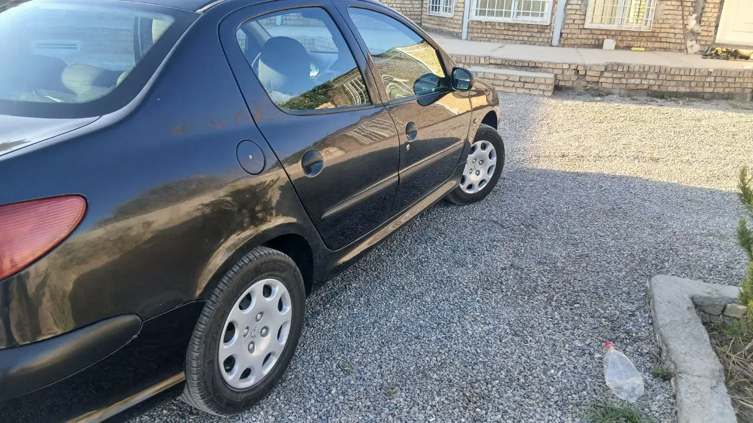 پژو ۲۰۶ صندوق دار v8 - 1393