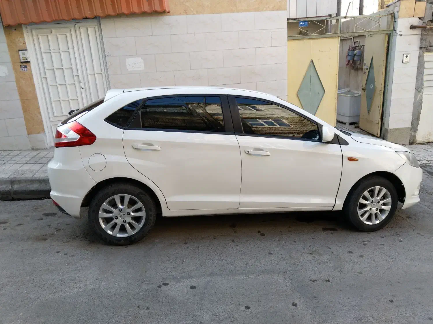 خودرو ام وی ام، 315 هاچ بک آگهی ann_20968071