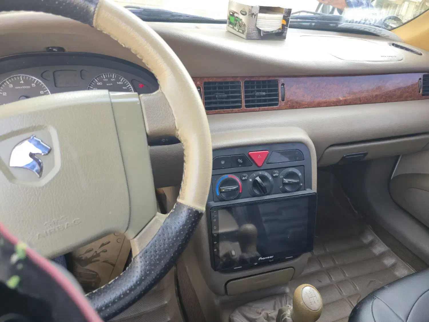 سمند LX XU7 - 1399