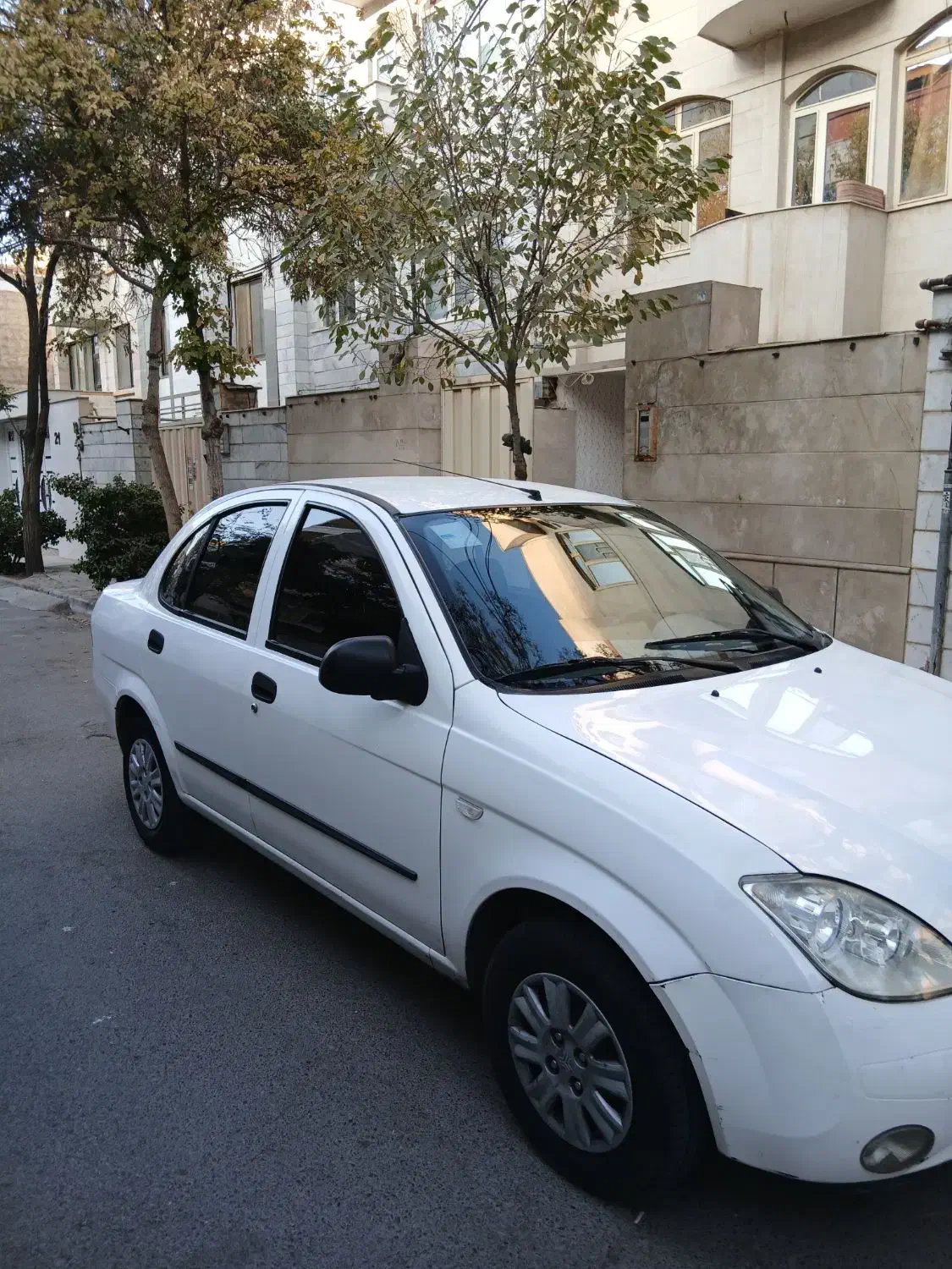 تیبا صندوق دار EX - 1396