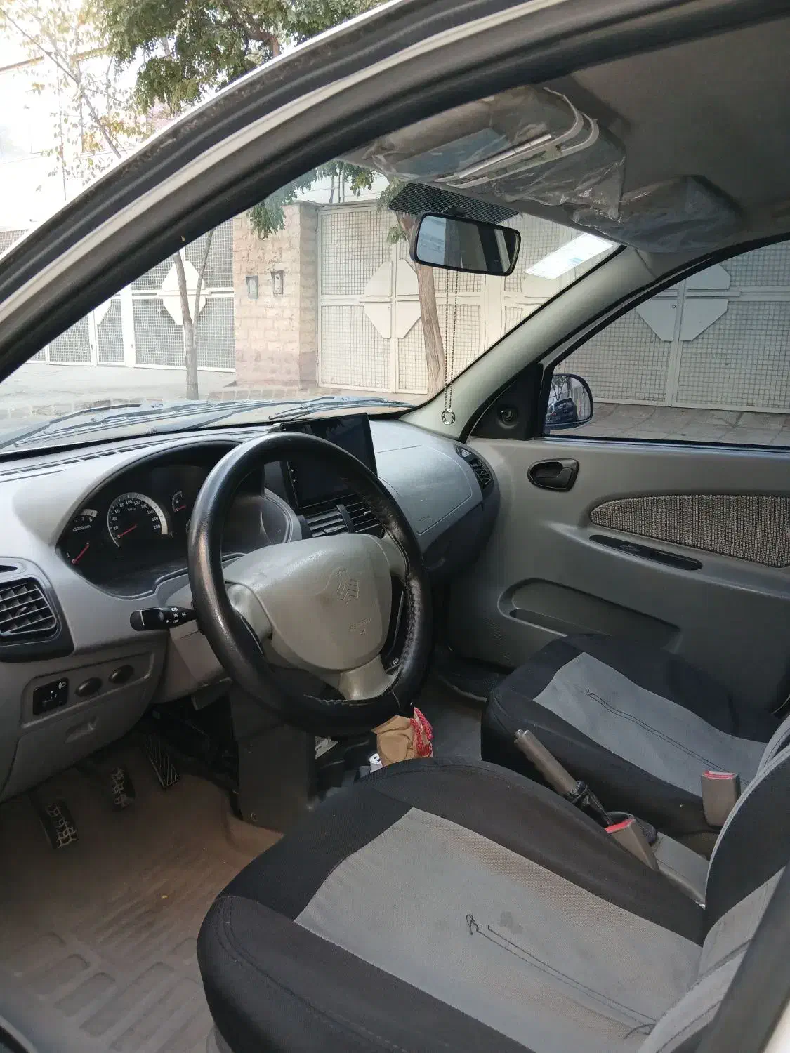 تیبا صندوق دار EX - 1396