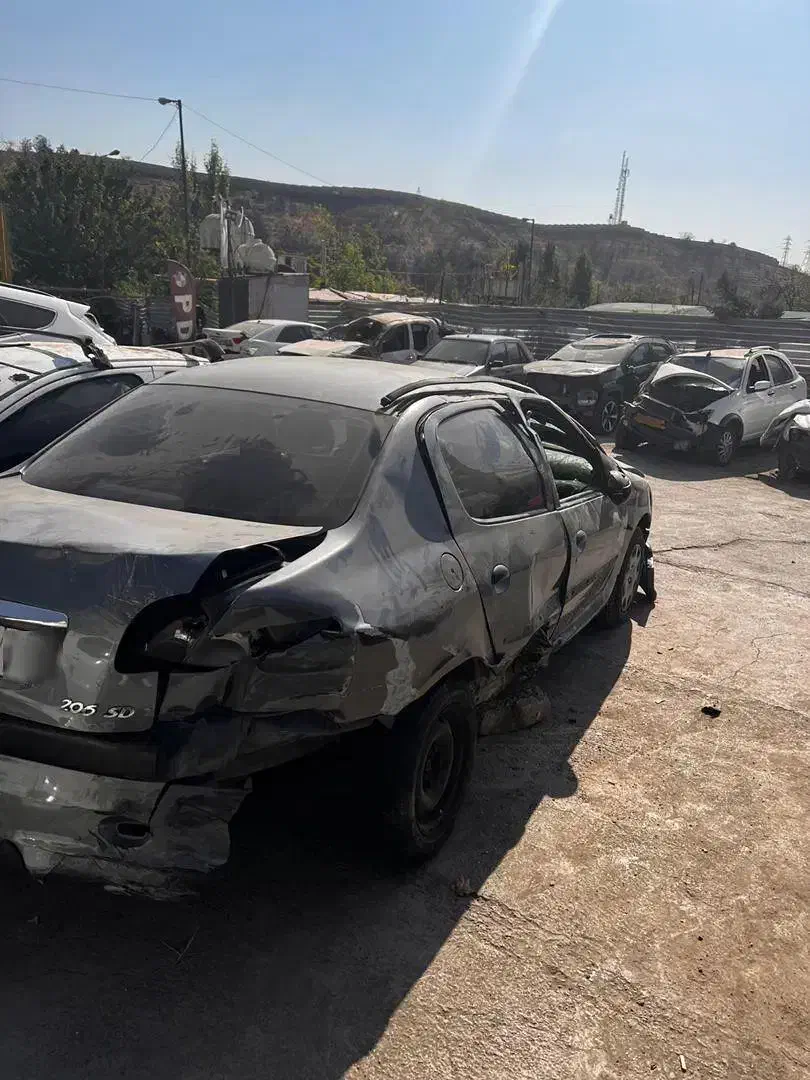 پژو ۲۰۶ صندوق دار v8 - 1386