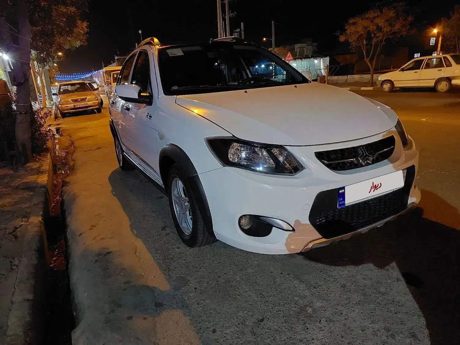 خودرو کوییک، R آگهی ann_20968330