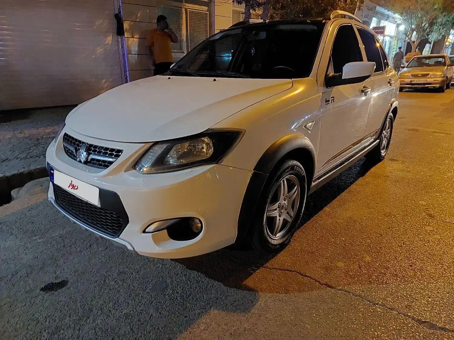 کوییک R دنده‌ای - 1399