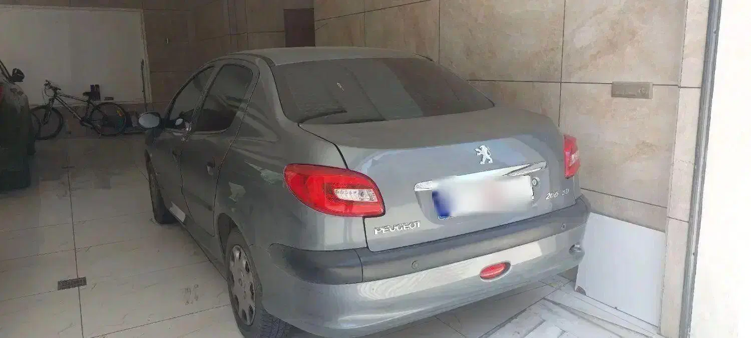 پژو ۲۰۶ صندوق دار v8 - 1396