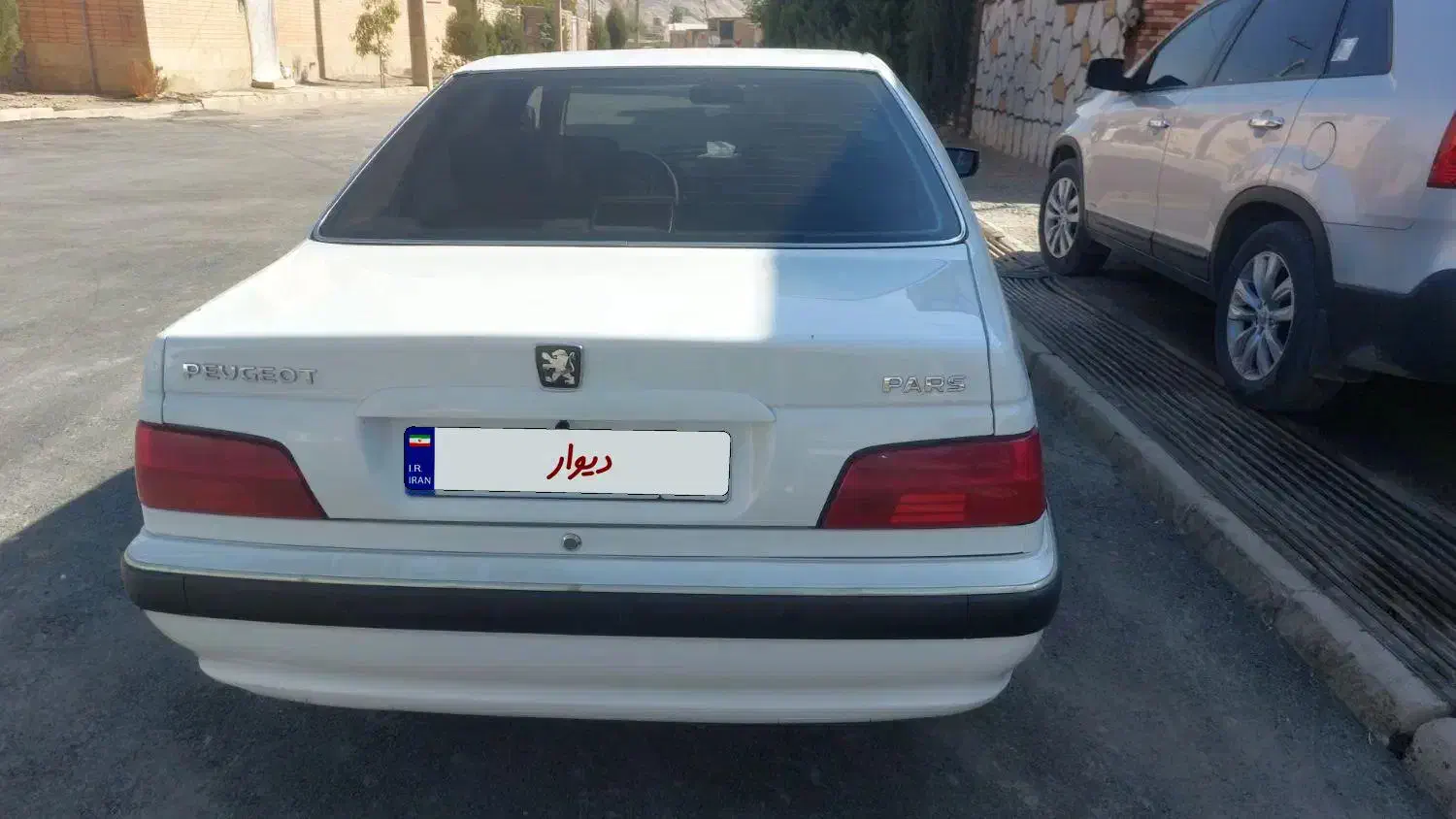 پژو پارس XU7P - 1401