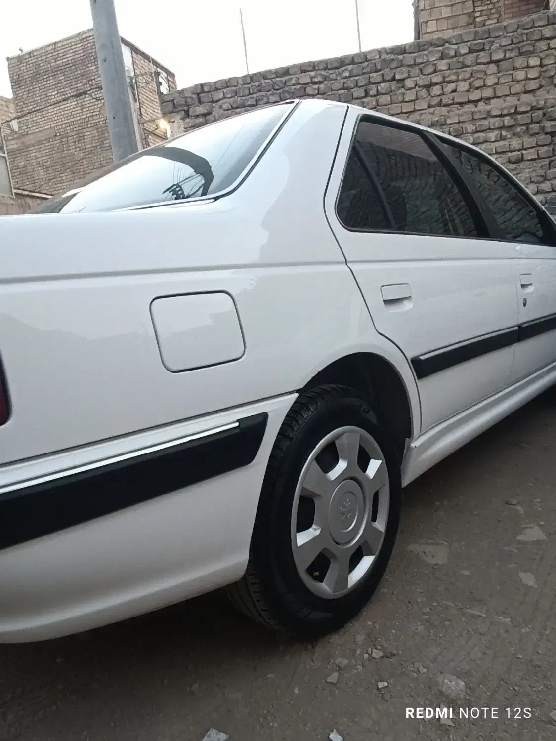 پژو پارس سال - 1394