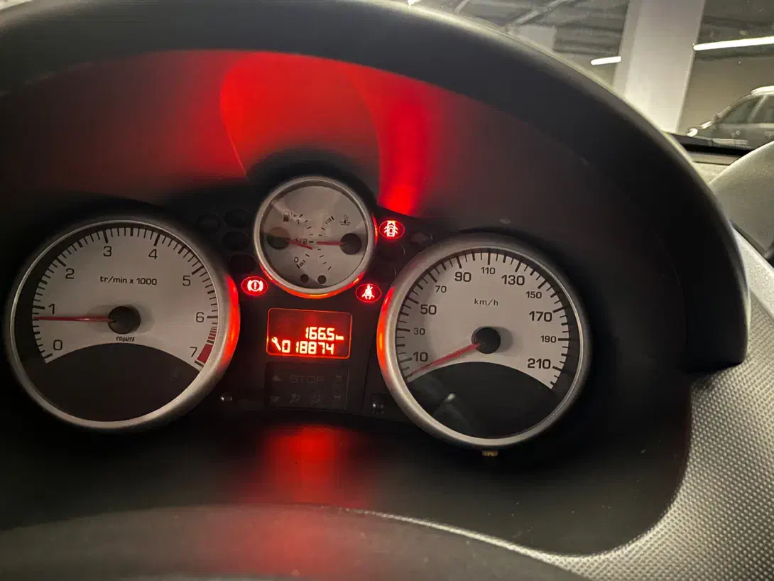 پژو 207 پانوراما دنده‌ای - 1402