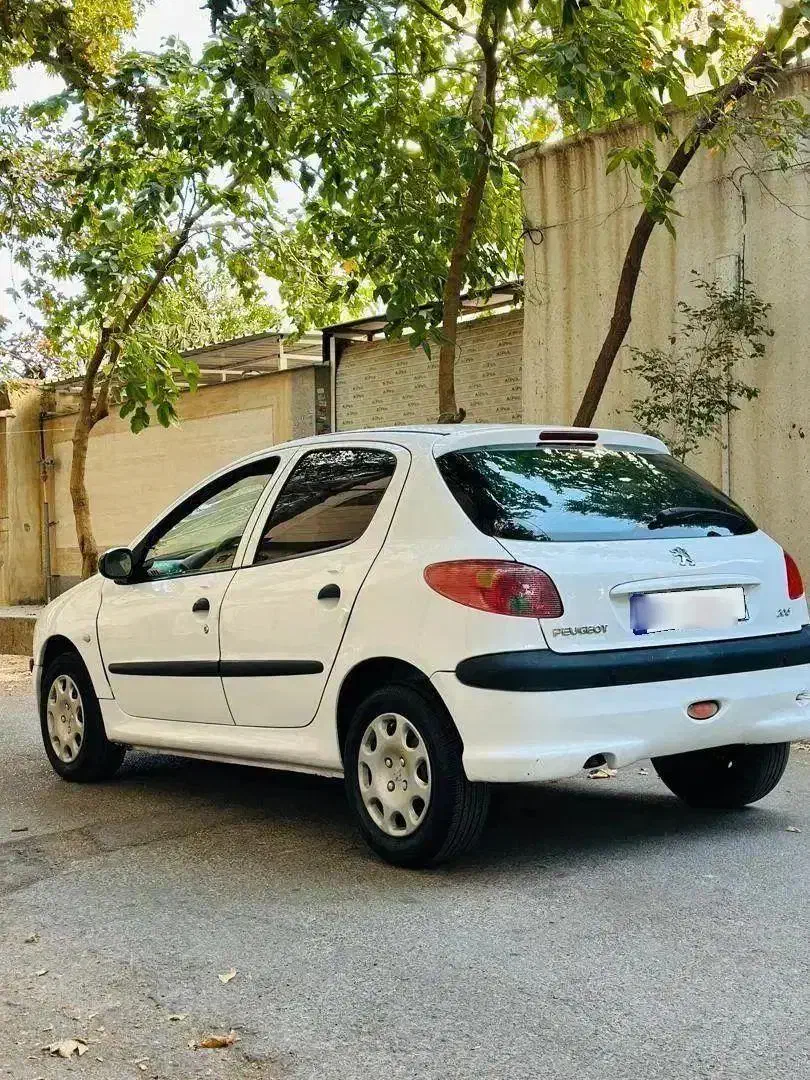 پژو 206 تیپ 5 - 1396
