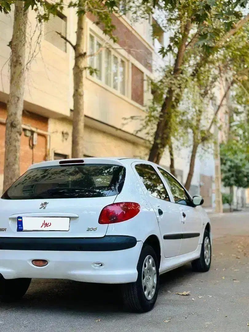 پژو 206 تیپ 5 - 1396