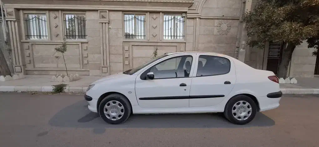 خودرو پژو، ۲۰۶ صندوق دار آگهی ann_20968591