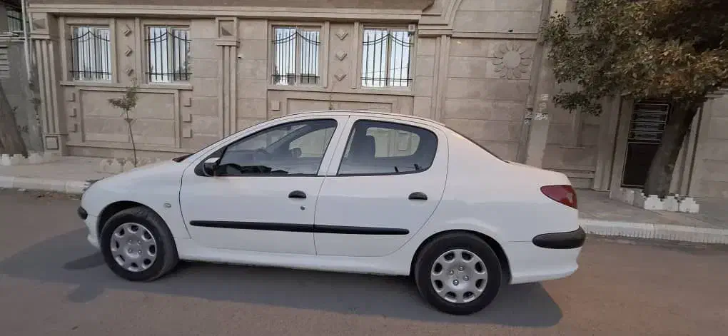 پژو ۲۰۶ صندوق دار v8 - 1394