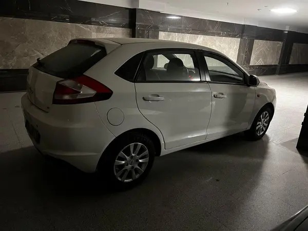 ام وی ام 315 هاچ بک ساده دنده ای - 1395