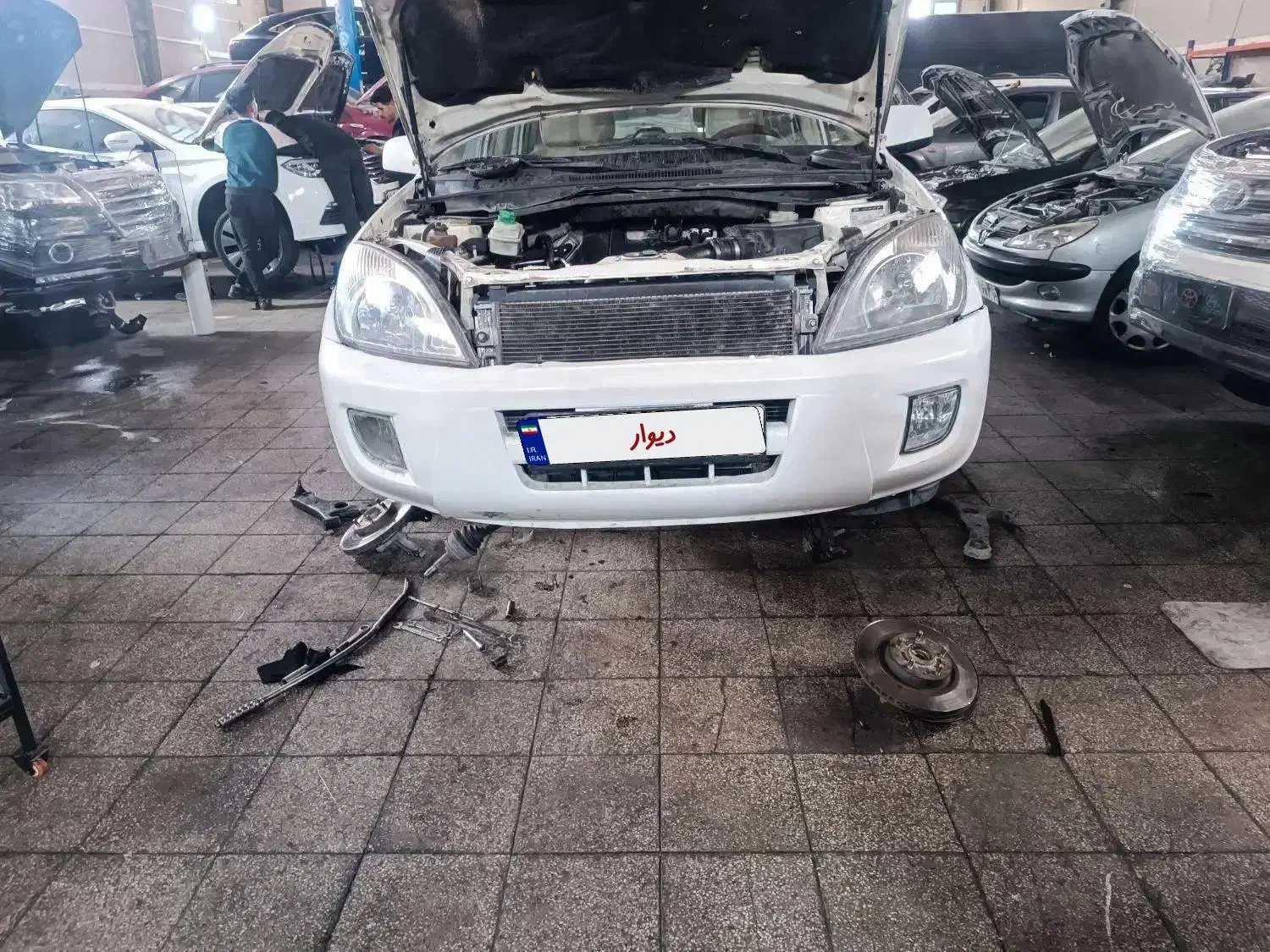 ام وی ام X33 دنده‌ای ساده - 1391