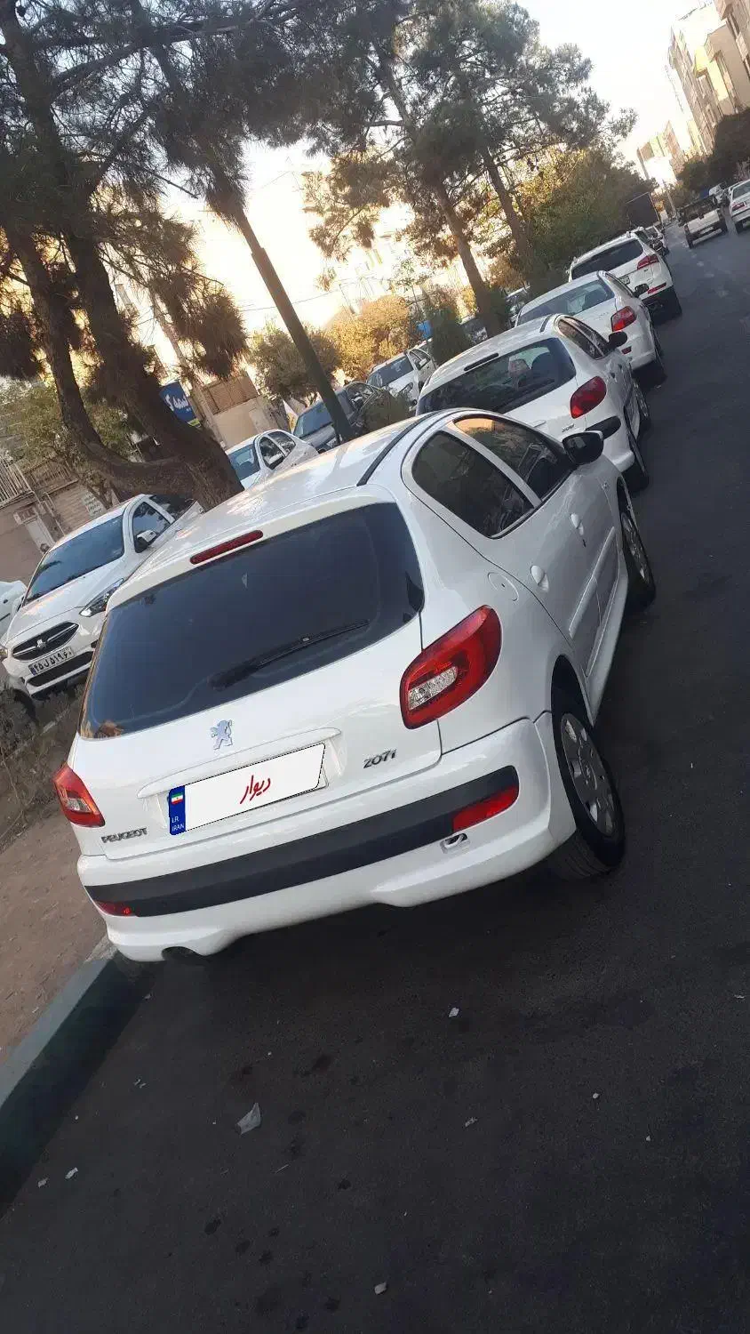 پژو 207 دنده‌ای فرمان هیدرولیک - 1402