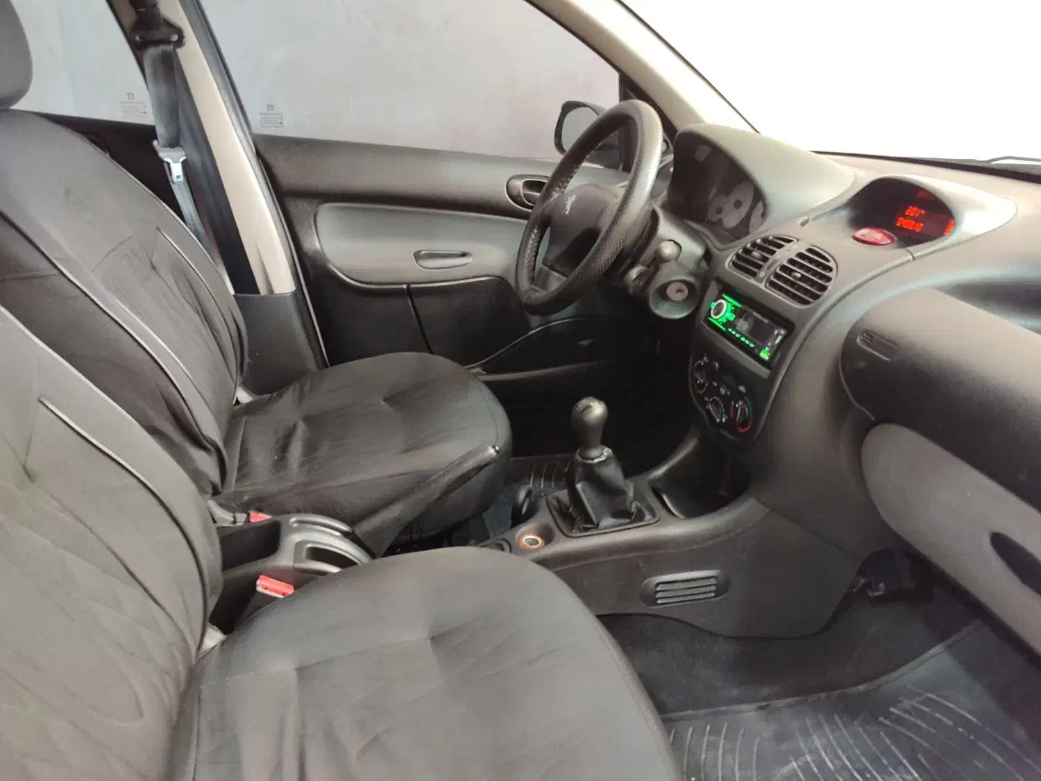 پژو 206 تیپ 2 - 1401