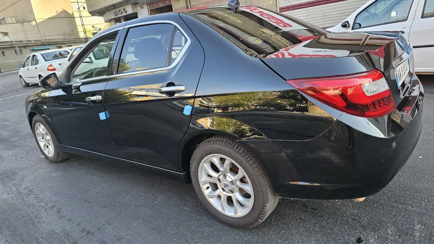 دنا پلاس توربو اتوماتیک - 1402