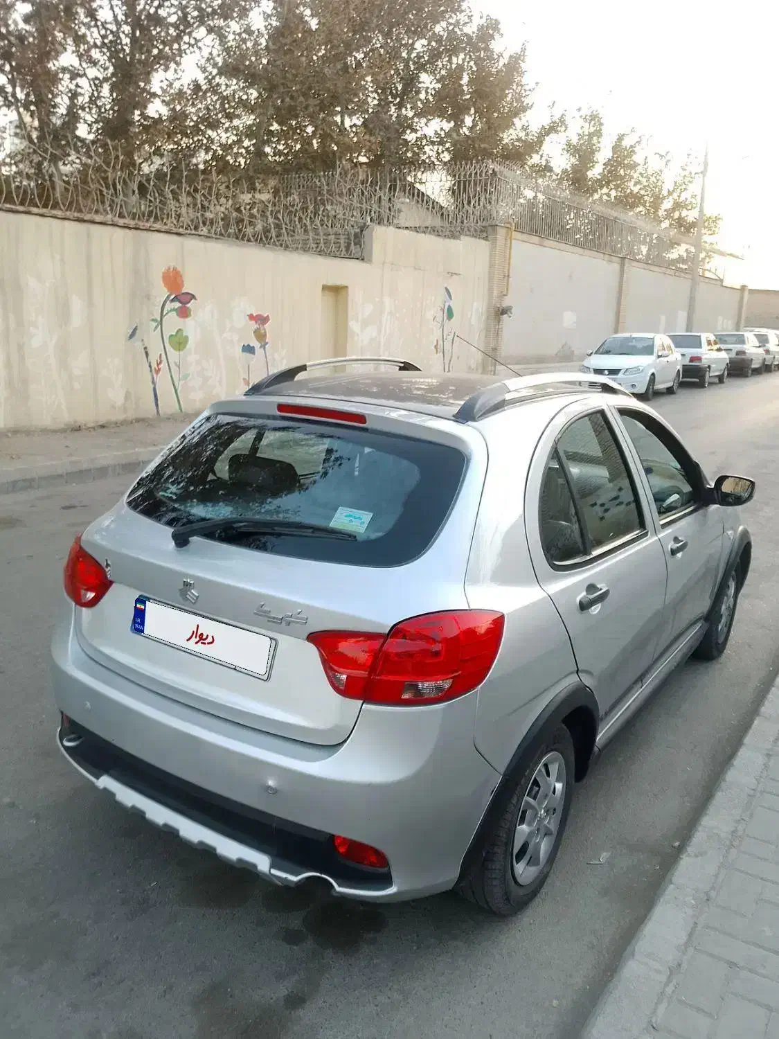 کوییک R دنده‌ای - 1402