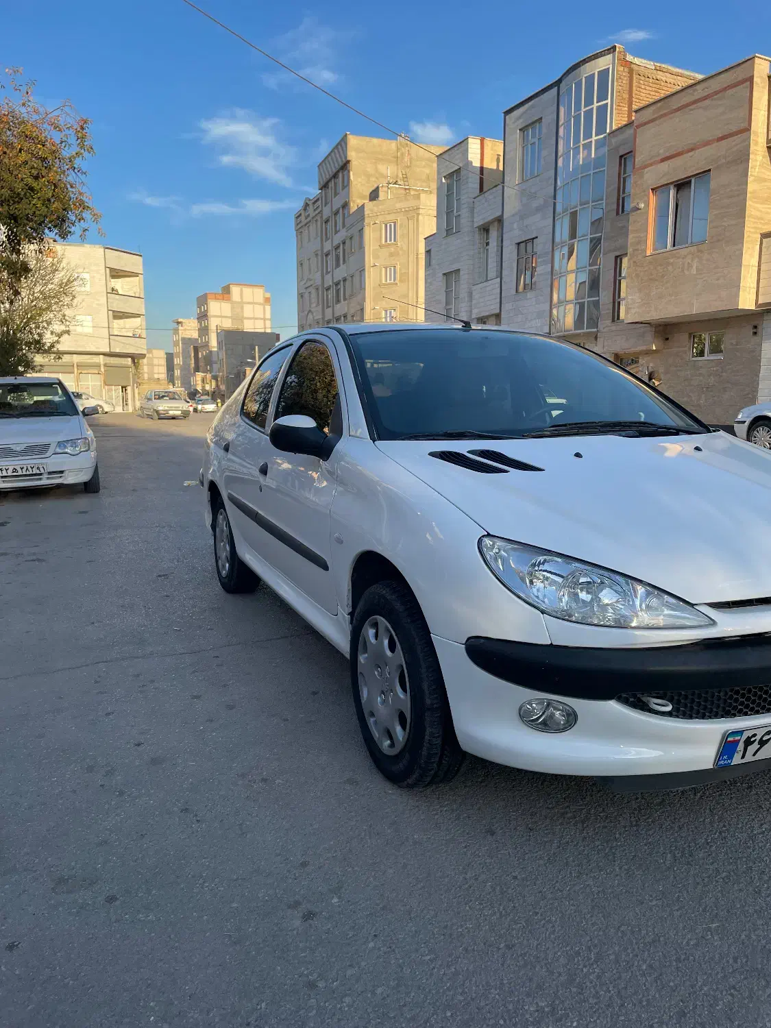 پژو ۲۰۶ صندوق دار v8 - 1396