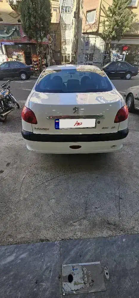 پژو ۲۰۶ صندوق دار v8 - 1397