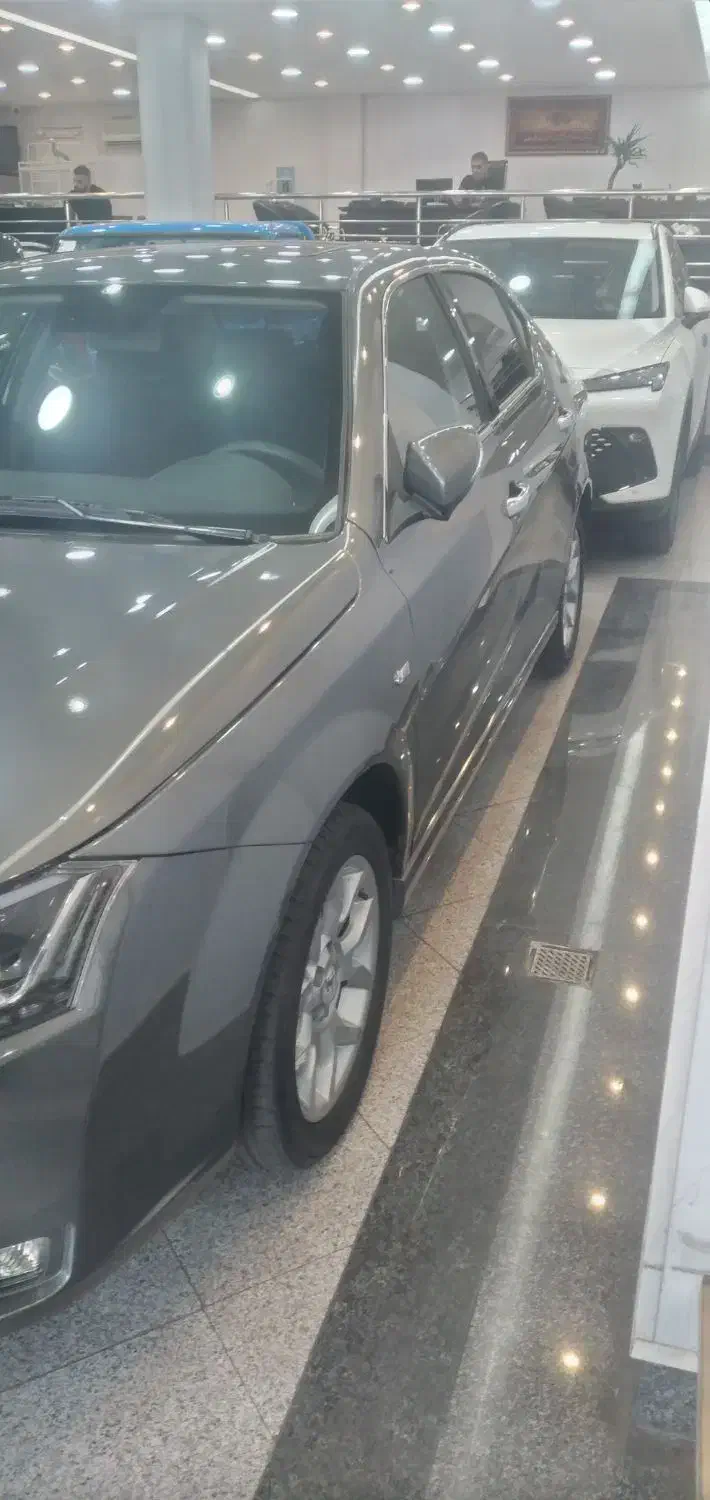 دنا پلاس توربو اتوماتیک - 1402