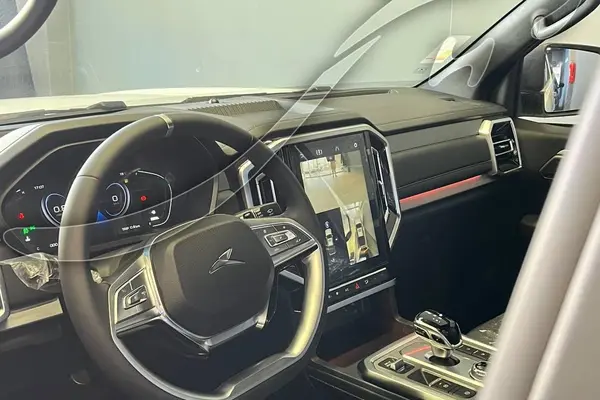 کی ام سی T9 ۲.۰ لیتر توربو - 1404