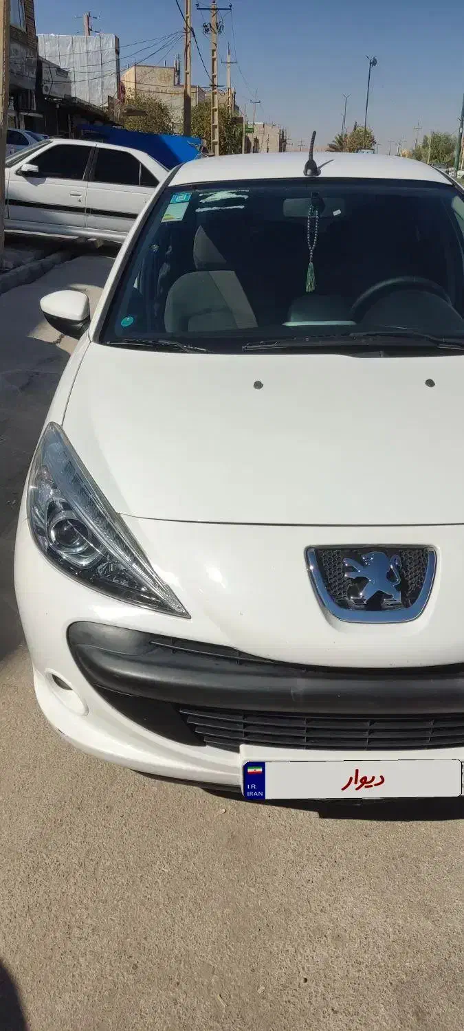 پژو 207 اتوماتیک TU5P - 1403