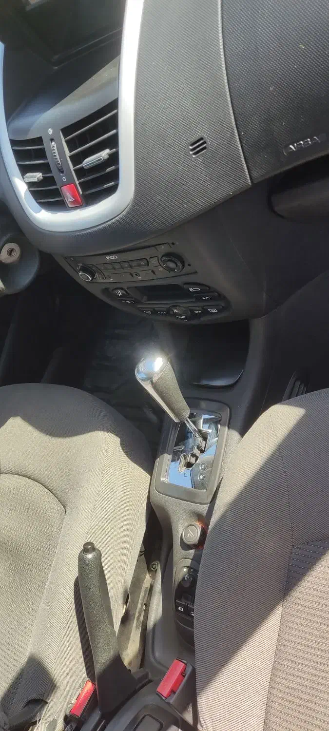 پژو 207 اتوماتیک TU5P - 1403