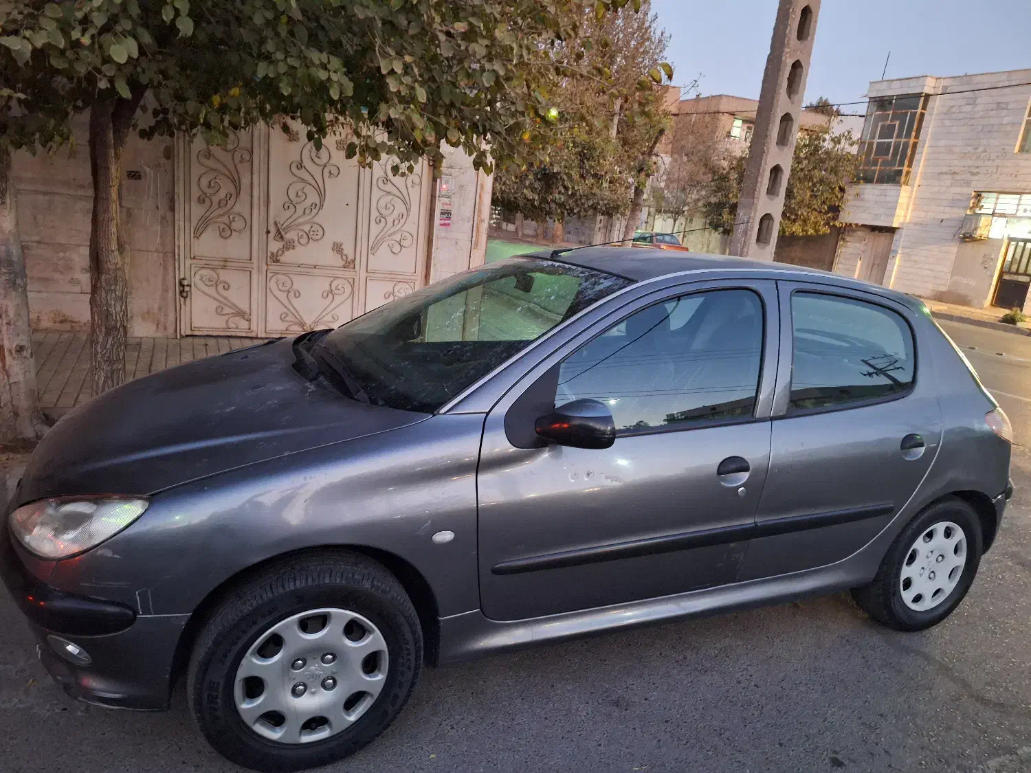 پژو 206 تیپ 2 - 1383